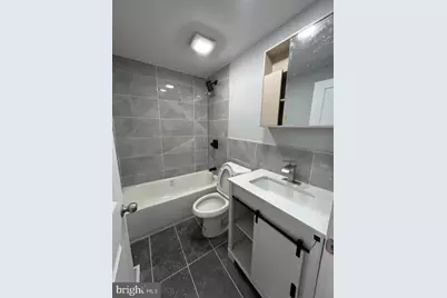 1049 Mercy Street, Philadelphia, PA 19148 - Photo 13