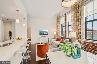 315 New St, Philadelphia, PA 19106 - Photo 9