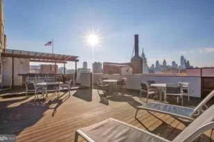 315 New St, Philadelphia, PA 19106 - Photo 5