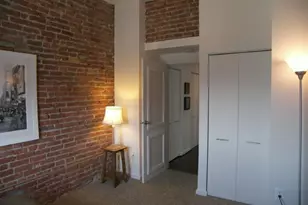 315 New St, Philadelphia, PA 19106 - Photo 13