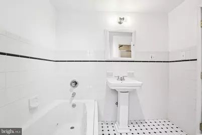 927 S 13th Street, Philadelphia, PA 19147 - Photo 19