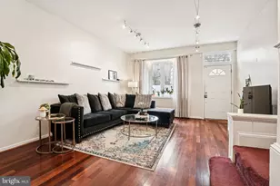 927 S 13th St, Philadelphia, PA 19147 - Photo 3