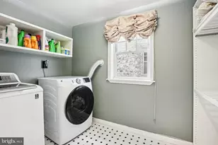 927 S 13th St, Philadelphia, PA 19147 - Photo 17