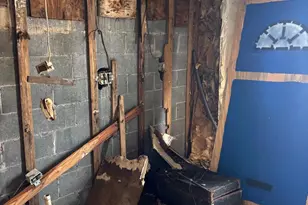 8211 Buist Ave, Philadelphia, PA 19153 - Photo 3