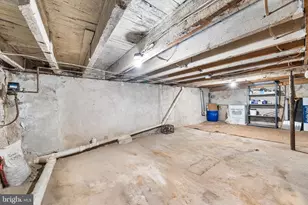 1023 S 6th St, Philadelphia, PA 19147 - Photo 43