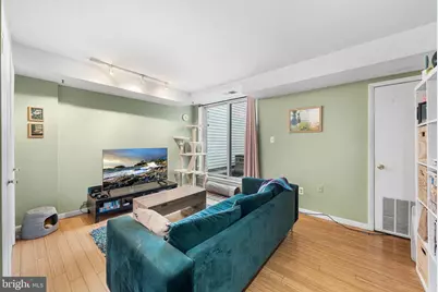 1023 S 6th Street, Philadelphia, PA 19147 - Photo 15