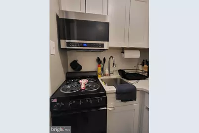 2031 Locust Street #1005, Philadelphia, PA 19103 - Photo 7