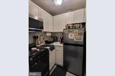 2031 Locust Street #1005, Philadelphia, PA 19103 - Photo 5