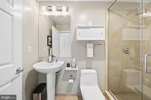 22 S Front St, Philadelphia, PA 19106 - Photo 15