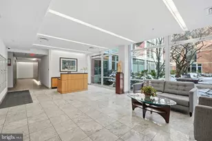 22 S Front St, Philadelphia, PA 19106 - Photo 19