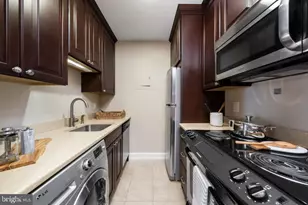 222 W Rittenhouse Square, Philadelphia, PA 19103 - Photo 29