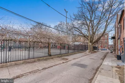 804 S Lawrence Street, Philadelphia, PA 19147 - Photo 3