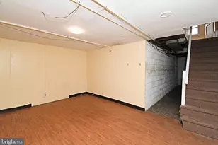 1107 E Sharpnack St, Philadelphia, PA 19150 - Photo 37