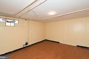 1107 E Sharpnack St, Philadelphia, PA 19150 - Photo 35