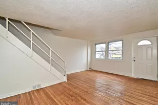 1107 E Sharpnack St, Philadelphia, PA 19150 - Photo 9