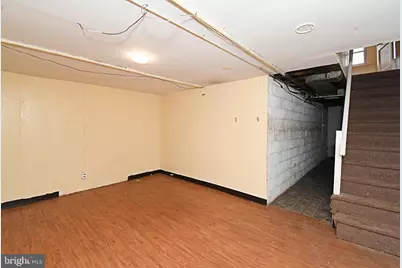 1107 E Sharpnack Street, Philadelphia, PA 19150 - Photo 33