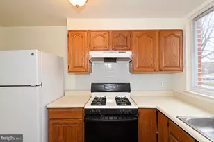 1107 E Sharpnack St, Philadelphia, PA 19150 - Photo 17