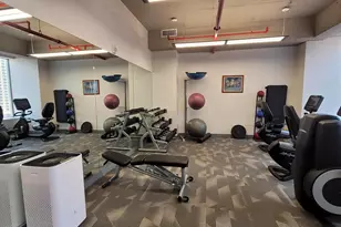 135 S 19th St, Philadelphia, PA 19103 - Photo 17