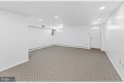 912 Bergen Street, Philadelphia, PA 19111 - Photo 17