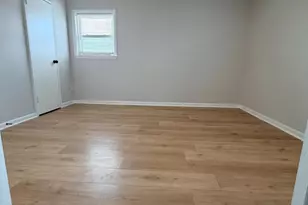 718 Rhawn St, Philadelphia, PA 19111 - Photo 5