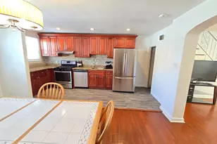 2849 Hellerman St, Philadelphia, PA 19149 - Photo 3