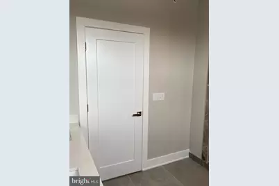 606 Hoffman Street, Philadelphia, PA 19148 - Photo 17