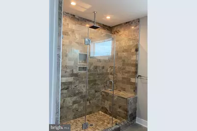 606 Hoffman Street, Philadelphia, PA 19148 - Photo 5