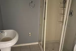 319 Mercy St, Philadelphia, PA 19148 - Photo 5