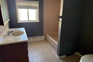 319 Mercy St, Philadelphia, PA 19148 - Photo 3