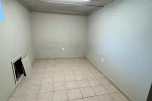 7208 Oakland St, Philadelphia, PA 19149 - Photo 9