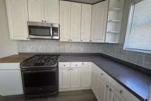 4215 Lansing St, Philadelphia, PA 19136 - Photo 5