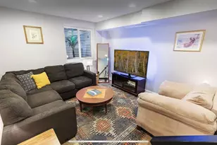 2127 S 6th St, Philadelphia, PA 19148 - Photo 23