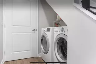 2127 S 6th St, Philadelphia, PA 19148 - Photo 27