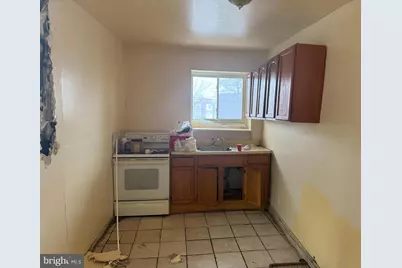 1801 W Albanus Street, Philadelphia, PA 19141 - Photo 9