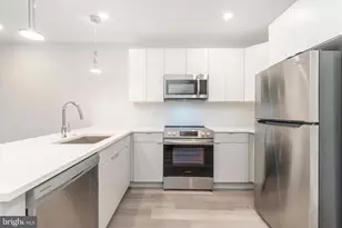 3449 Scotts Ln, Philadelphia, PA 19129 - Photo 3