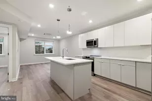 3449 Scotts Ln, Philadelphia, PA 19129 - Photo 3