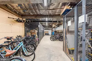 205 Cuthbert St, Philadelphia, PA 19106 - Photo 37