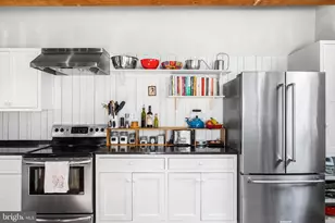 205 Cuthbert St, Philadelphia, PA 19106 - Photo 13