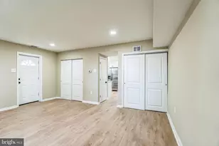 5734 Harbison Ave, Philadelphia, PA 19135 - Photo 11