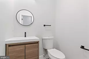 2216 Trenton Ave, Philadelphia, PA 19125 - Photo 17