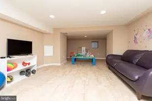 456 W Winona St, Philadelphia, PA 19144 - Photo 23