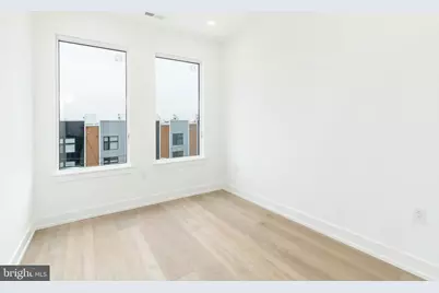 2002 Frankford Ave #301, Philadelphia, PA 19125 - Photo 15