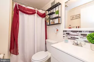 725 Brighton St, Philadelphia, PA 19111 - Photo 23