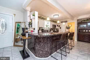 725 Brighton St, Philadelphia, PA 19111 - Photo 5