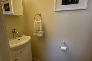 1014 Clinton St, Philadelphia, PA 19107 - Photo 7