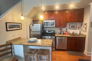 1014 Clinton St, Philadelphia, PA 19107 - Photo 5