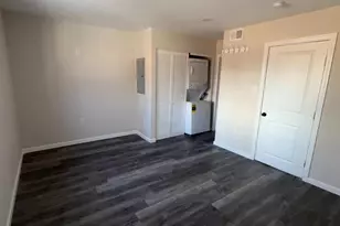 105 Devereaux Ave, Philadelphia, PA 19111 - Photo 5