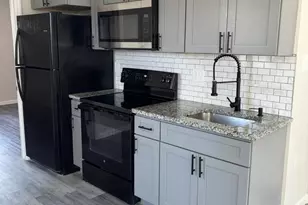 105 Devereaux Ave, Philadelphia, PA 19111 - Photo 1