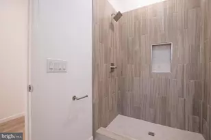 1611 Swain St, Philadelphia, PA 19130 - Photo 5