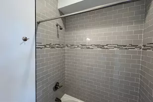 1829 N 33rd St, Philadelphia, PA 19121 - Photo 5